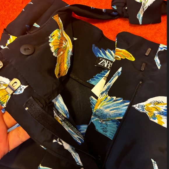 Zara black with blue and yellow birds high rise paperbag shorts NWT - Picture 7 of 14